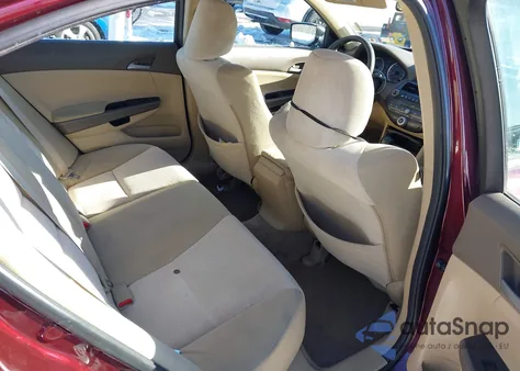 2010 Honda Accord 2.4 Lx z USA, uszkodzony, nr VIN 1HGCP2F3XAA158624